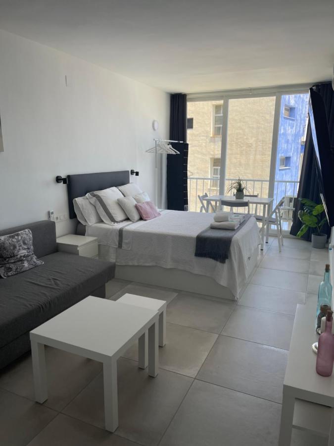 Apartamento Con Vistas Al Mar A Metros De La Playa Carihuela Soleil Apartment Torremolinos Exterior foto